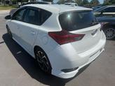 Thumbnail of 2018 Blizzard Pearl Toyota Corolla iM