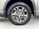 Thumbnail of 2018 Alumina Jade Metallic Toyota Highlander