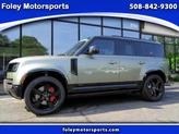 Photo of 2021 Green Land Rover Defender