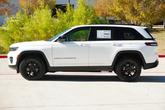 Thumbnail of 2025 Bright White Clearcoat Jeep Grand Cherokee