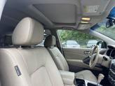 Thumbnail of 2009 White Nissan Murano