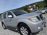 Photo of 2008 Silver Nissan Pathfinder