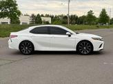 Thumbnail of 2018 Super White Toyota Camry