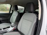 Thumbnail of 2016 Oxford White Ford Escape