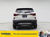 Thumbnail of 2022 White Kia Seltos