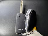Thumbnail of 2022 White Kia Seltos