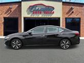 Thumbnail of 2022 Super Black Clearcoat Nissan Altima