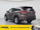 Thumbnail of 2018 Brown Toyota Highlander