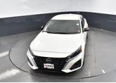 Thumbnail of 2024 Pearl White Tricoat Nissan Altima