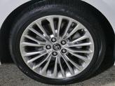 Thumbnail of 2019 Wind Chill Pearl Toyota Avalon