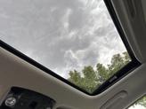 Thumbnail of 2025 Snow White Pearl Kia Niro EV
