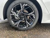 Thumbnail of 2025 Snow White Pearl Kia K5