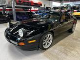Thumbnail of 1988 Black Porsche 928