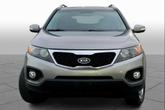 Thumbnail of 2013 Titanium Silver Kia Sorento