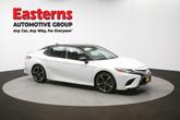 Thumbnail of 2019 Wind Chill Pearl/Midnight Black Metallic Toyota Camry