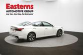 Thumbnail of 2022 Pearl White Tricoat Nissan Altima