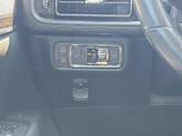 Thumbnail of 2022 Infinite Black Metallic Clearcoat Lincoln Nautilus