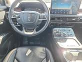 Thumbnail of 2022 Infinite Black Metallic Clearcoat Lincoln Nautilus