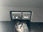 Thumbnail of 2025 Brilliant Silver Metallic Nissan Versa