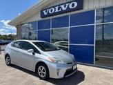 Photo of 2012 White Toyota Prius