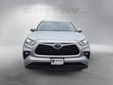 Thumbnail of 2022 Celestial Silver Metallic Toyota Highlander Hybrid