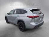 Thumbnail of 2022 Celestial Silver Metallic Toyota Highlander Hybrid