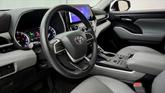 Thumbnail of 2023 Celestial Silver Metallic Toyota Highlander