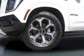 Thumbnail of 2025 Summit White GMC Yukon XL