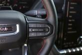 Thumbnail of 2025 Onyx Black GMC Yukon