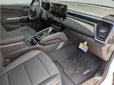 Thumbnail of 2025 Summit White GMC Canyon