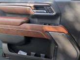 Thumbnail of 2025 Onyx Black GMC Sierra 2500