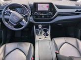 Thumbnail of 2022 Magnetic Gray Metallic Toyota Highlander