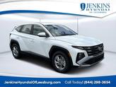 Photo of 2025 White Pearl Hyundai TUCSON