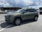 Thumbnail of 2021 Olive Green Pearlcoat Jeep Cherokee