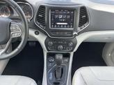 Thumbnail of 2021 Olive Green Pearlcoat Jeep Cherokee