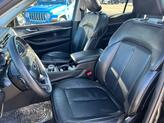 Thumbnail of 2022 Diamond Black Crystal Pearlcoat Jeep Grand Cherokee L