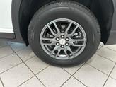 Thumbnail of 2025 Summit White GMC Acadia