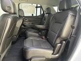 Thumbnail of 2021 Iridescent Pearl Tricoat Chevrolet Traverse