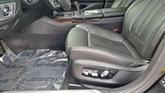 Thumbnail of 2020 Black Sapphire Metallic BMW M760