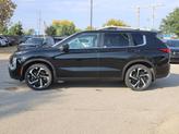 Thumbnail of 2024 Labrador Black Pearl Mitsubishi Outlander