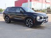 Thumbnail of 2024 Labrador Black Pearl Mitsubishi Outlander