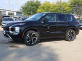 Thumbnail of 2024 Labrador Black Pearl Mitsubishi Outlander