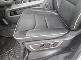 Thumbnail of 2025 Ivory White Tri-Coat Pearlcoat RAM 1500