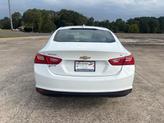 Thumbnail of 2018 White Chevrolet Malibu