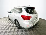 Thumbnail of 2017 Brilliant Silver Metallic Nissan Pathfinder