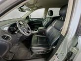 Thumbnail of 2017 Brilliant Silver Metallic Nissan Pathfinder