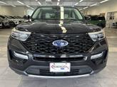 Thumbnail of 2020 Agate Black Metallic Ford Explorer