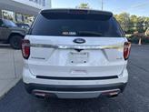 Thumbnail of 2017 White Platinum Tri-Coat Metallic Ford Explorer