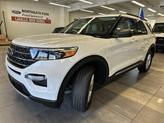 Thumbnail of 2023 Star White Ford Explorer
