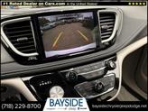 Thumbnail of 2022 Bright White Clearcoat Chrysler Pacifica